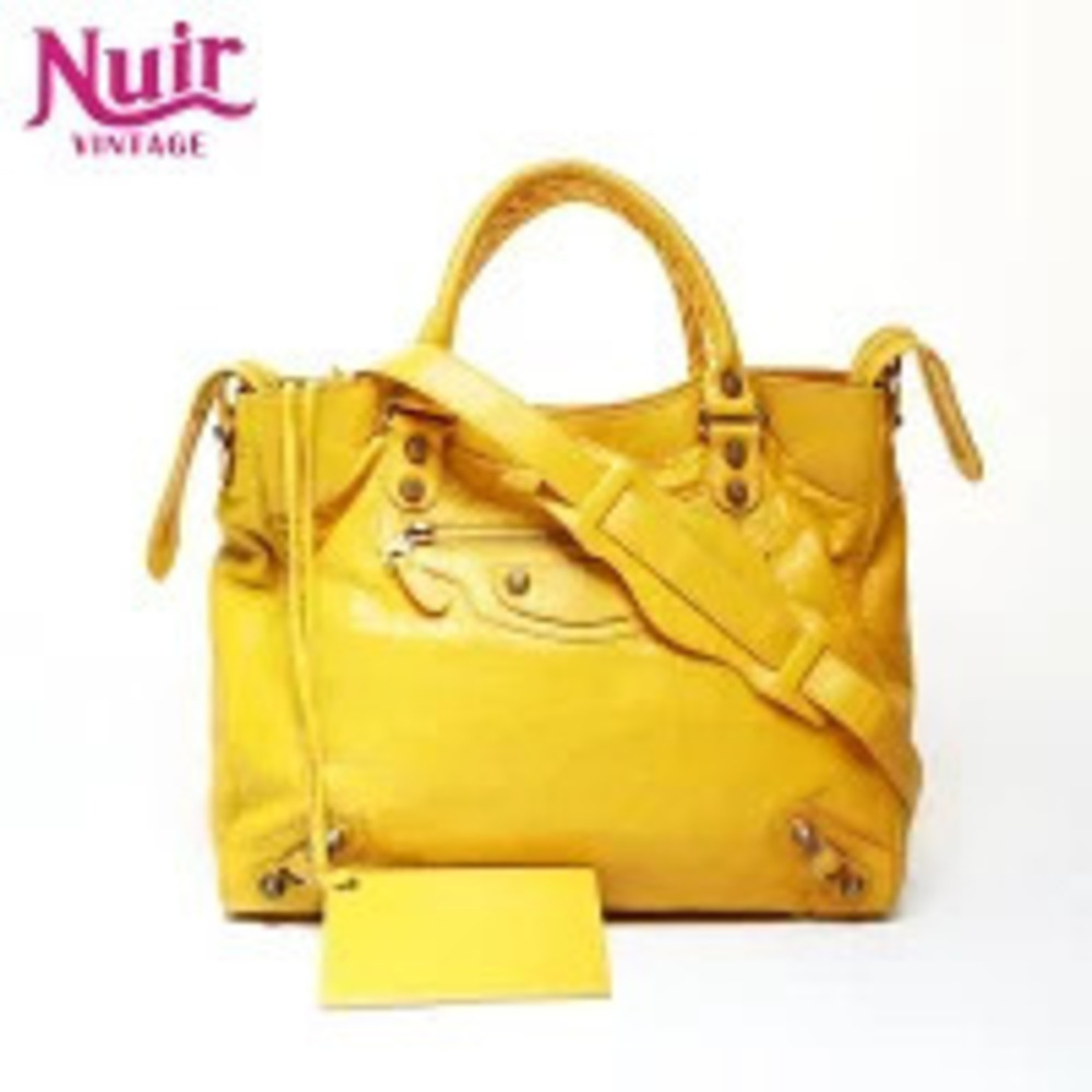 Balenciaga Vero Shoulder Pink Bag Yellow - Picture 1 of 13